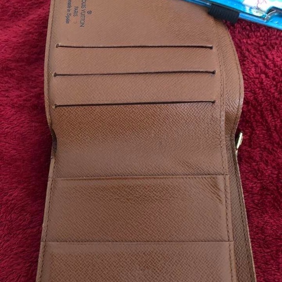 COPY - Louis Vuitton Compact ZIP Bifold - Picture 3 of 6